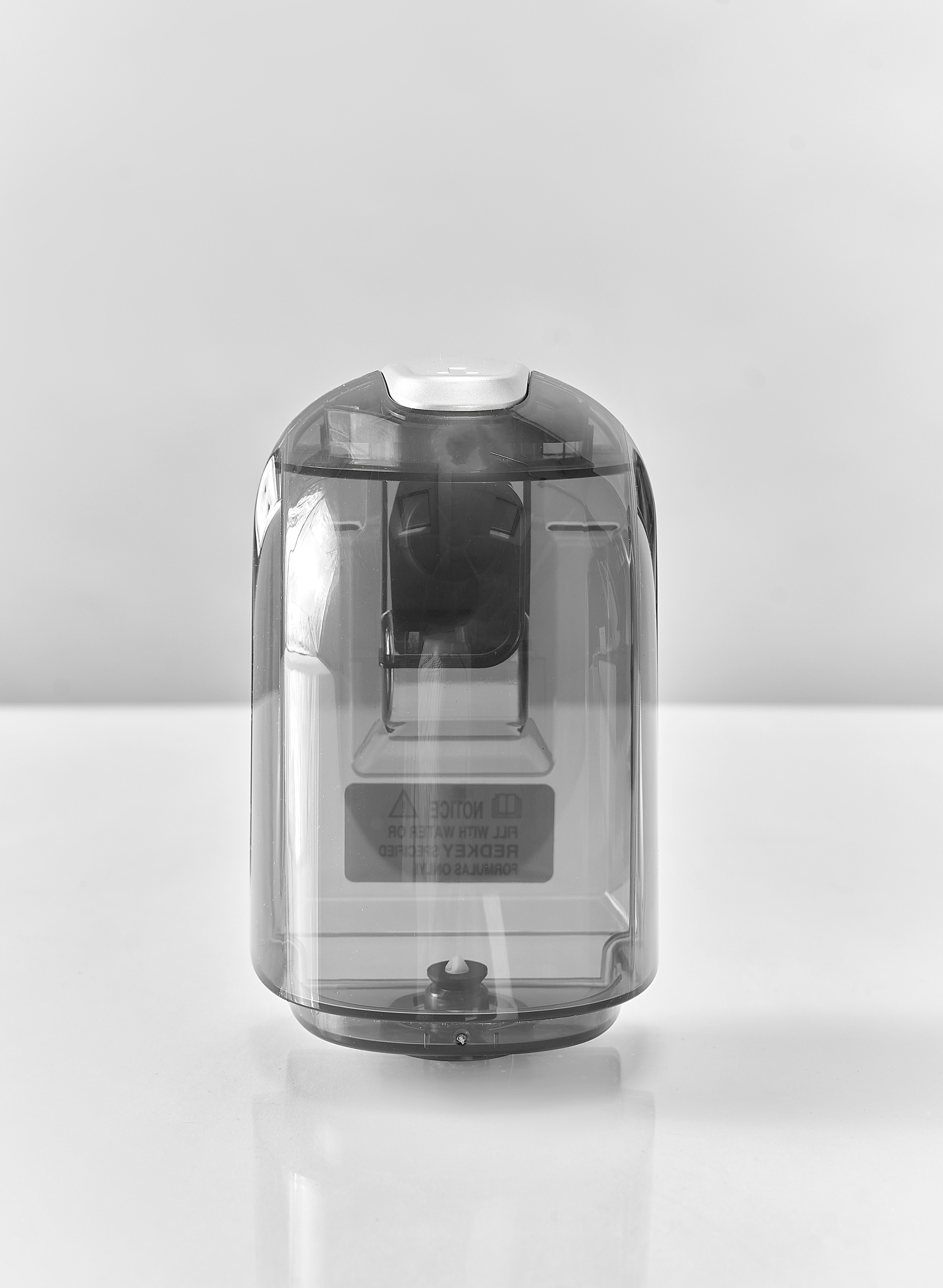 Коричневый бак для чистой воды redkey w11