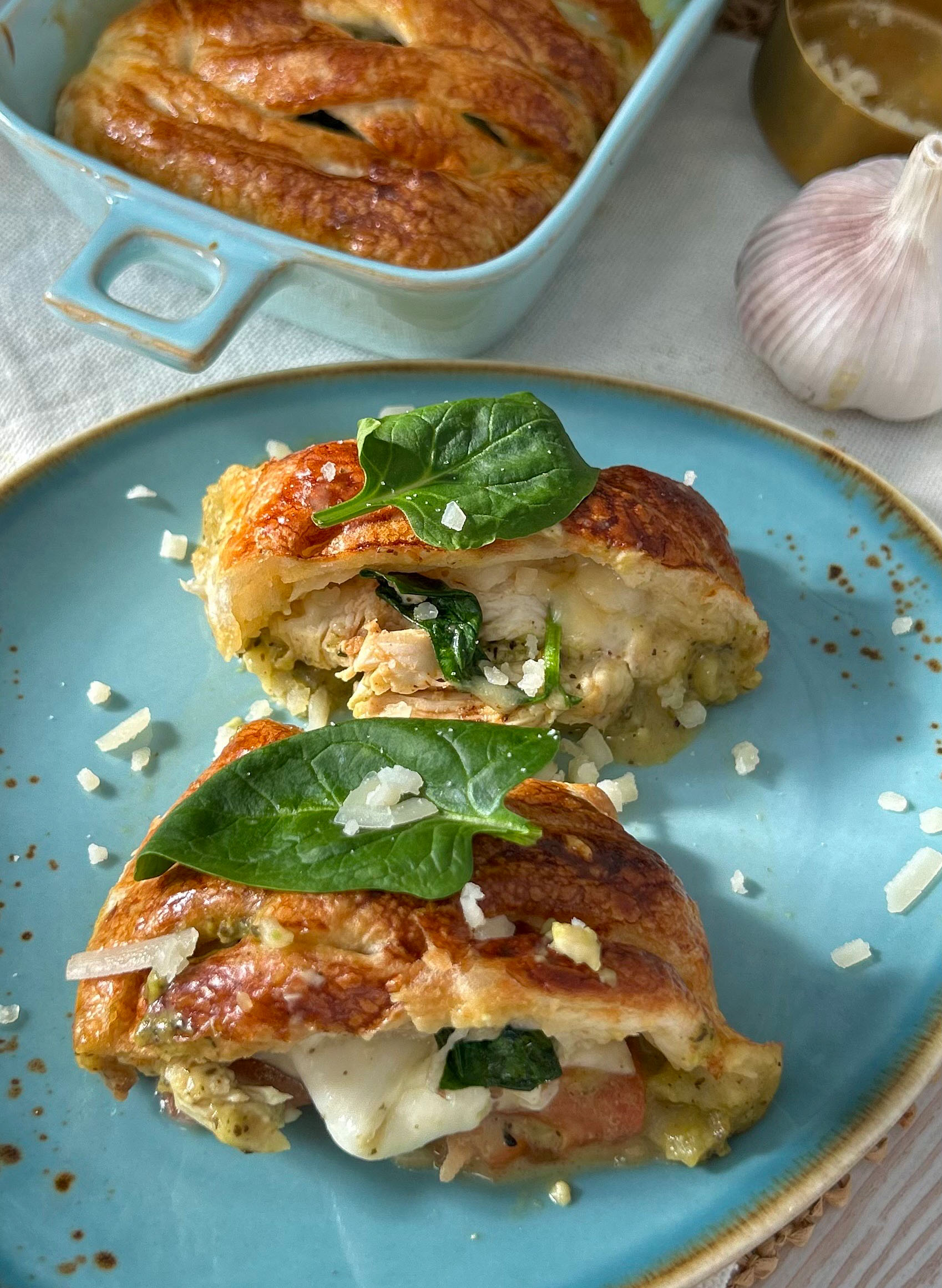 Пирог с курицей и шпинатом